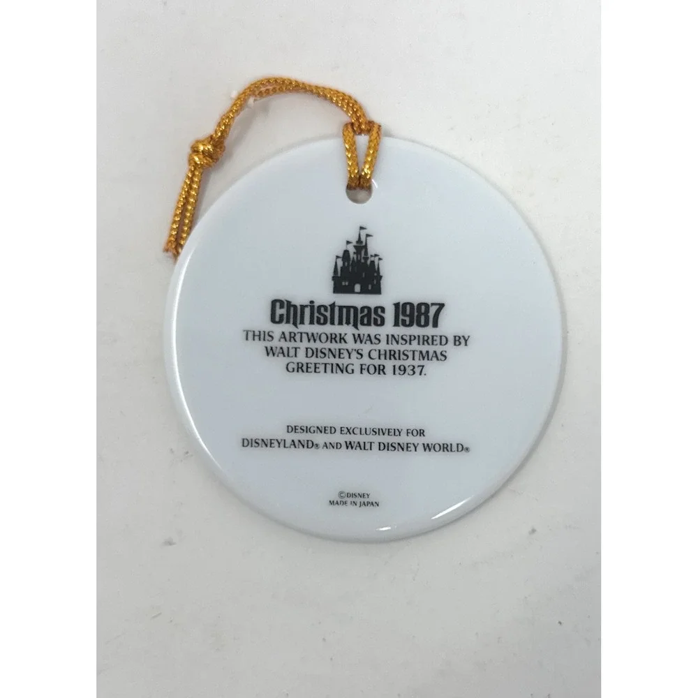 Walt Disney Snow White and the‎ Seven Dwarfs 1987 Ceramic Christmas Ornament